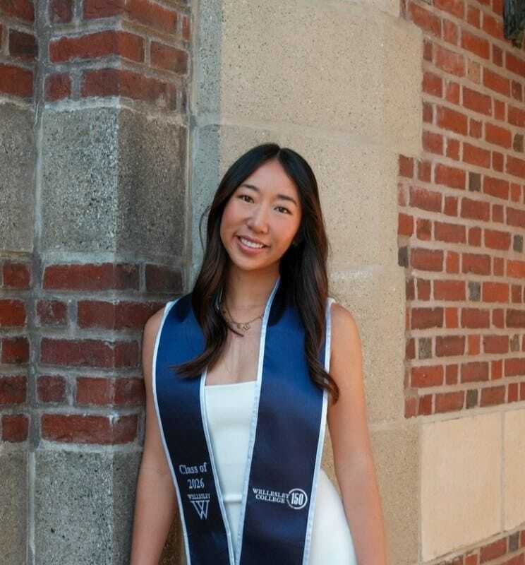 Headshot of Elizabeth K., Financeable student