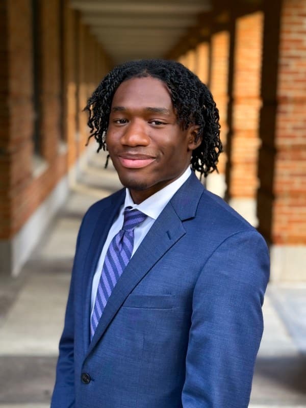 Headshot of Mike Zebedee M., Financeable student